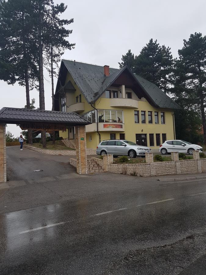 Restoran&Motel And Apartmants Lovacka Prica Tesanj Extérieur photo