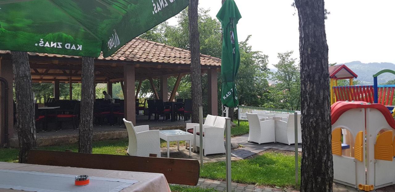 Restoran&Motel And Apartmants Lovacka Prica Tesanj Extérieur photo